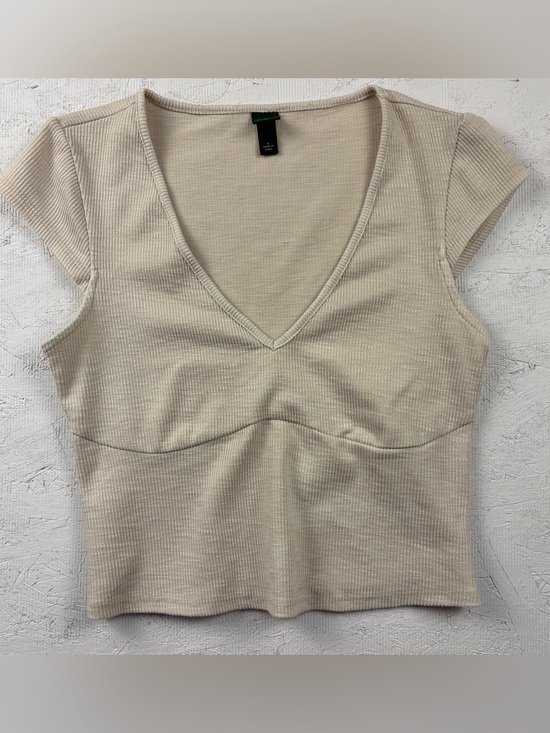wild fable Tops - Wild Fable Ribbed V-Neck Cap Sleeves Top in Light Beige Sz Small